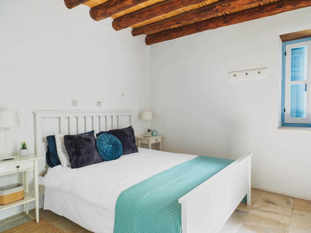 Villa Avgoustis Pachna Buitenkant foto